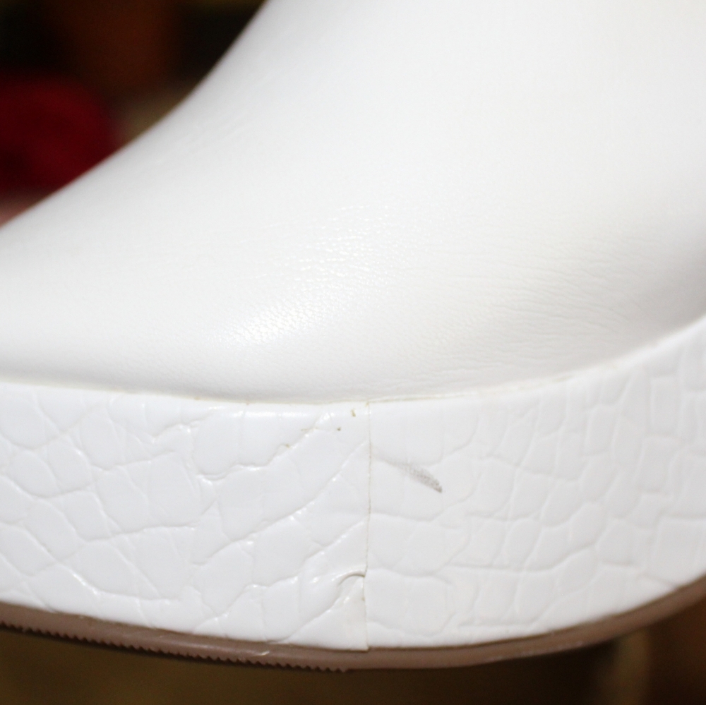Elizabeth & James Chic White Faux Leather Open Toe Platform Clogs Mules Heels - Picture 14 of 16